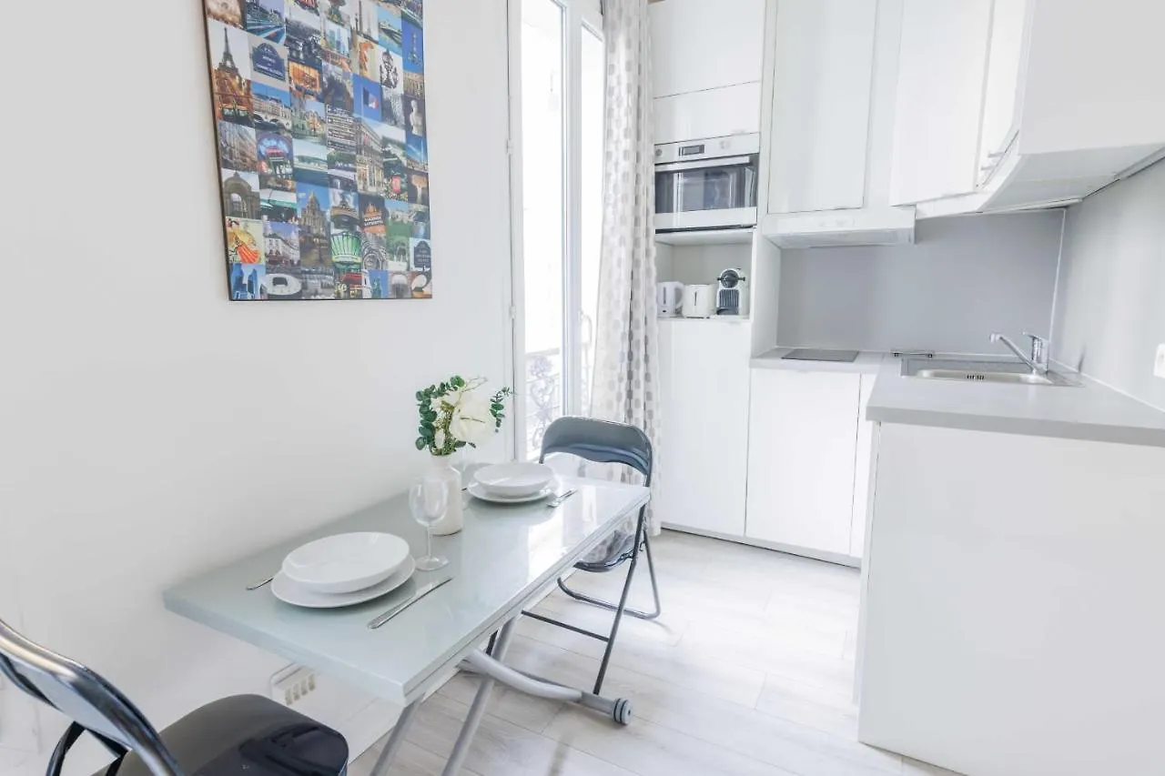 Cozy Studio In The Heart Of Montmartre - Blanches 2 Daire Paris